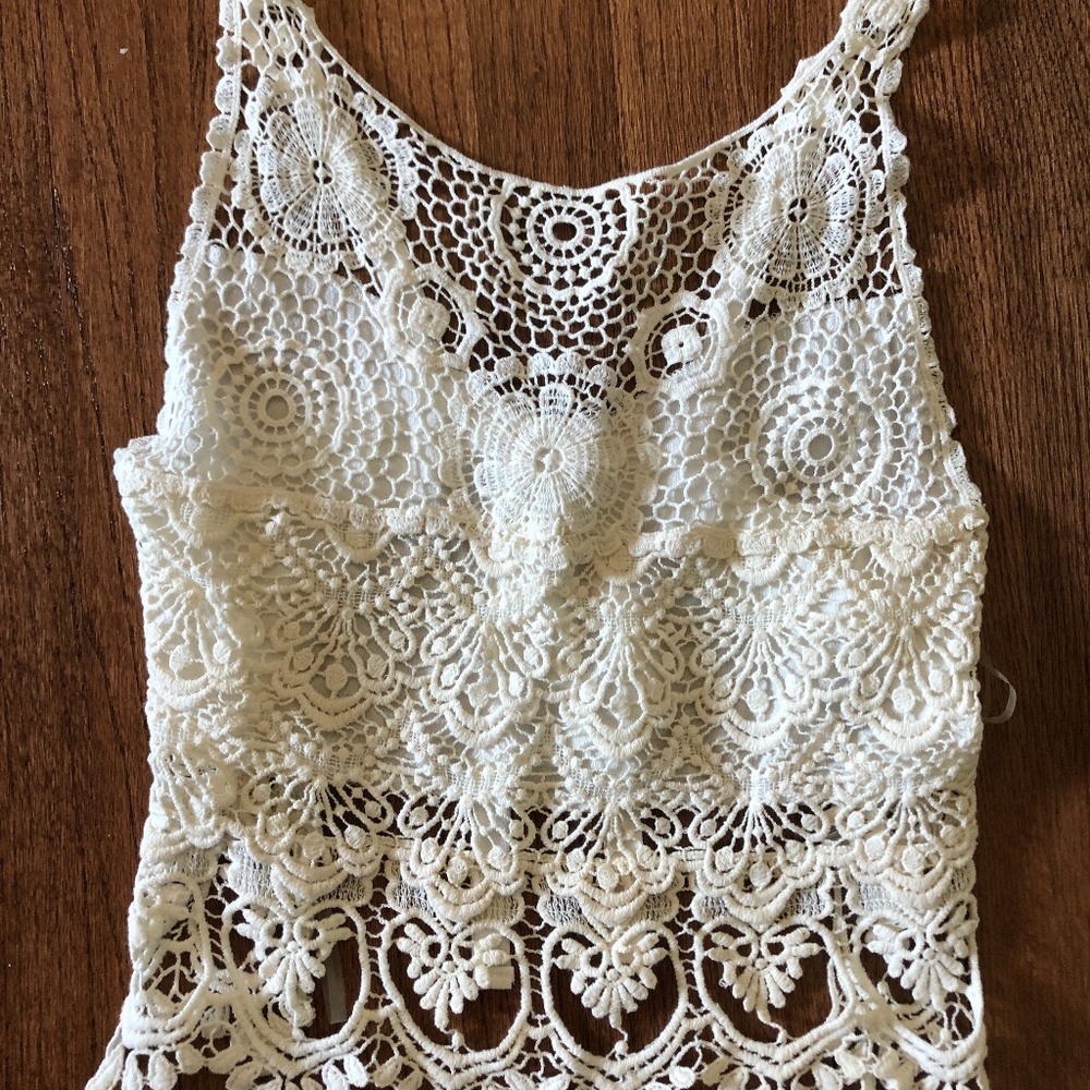 Lace Open Back Cropped White Tank Top